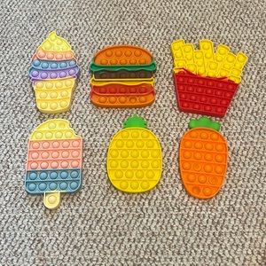 6 Food Pop-it Fidget Toys